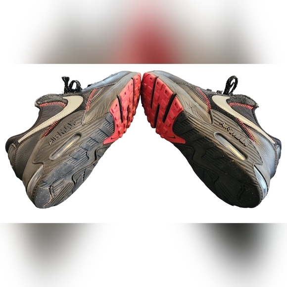 Men's Nike Air Max Excee Black/Metallic Silver Black DM0832 001 Size 8 - Picture 8 of 14